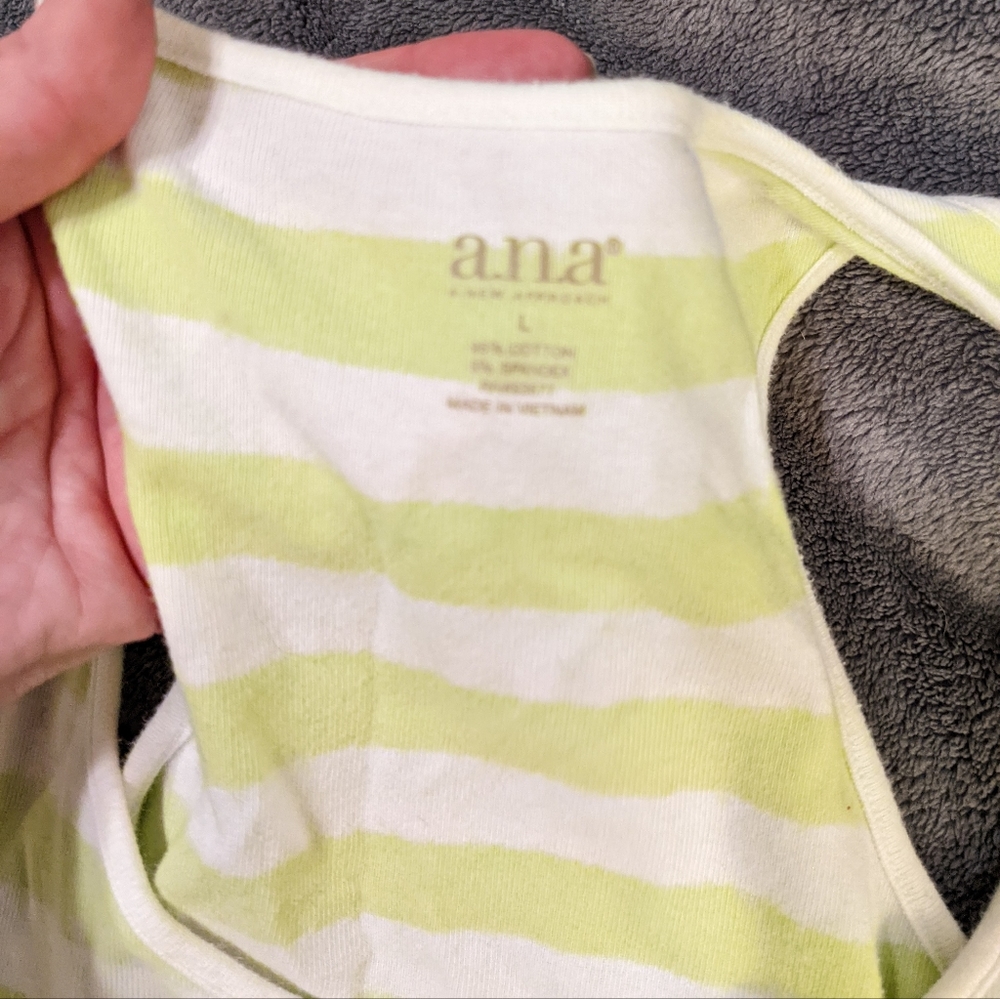 Tank Top Bundle - Picture 13 of 13